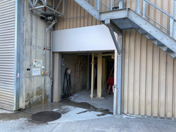 Spezialschiebetor/Senktor