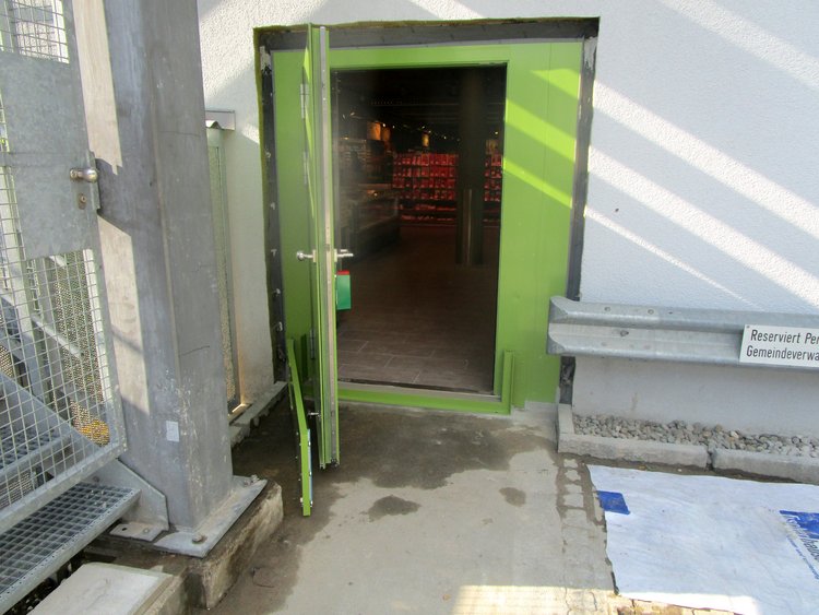 CHT-Spezialdrehtüre