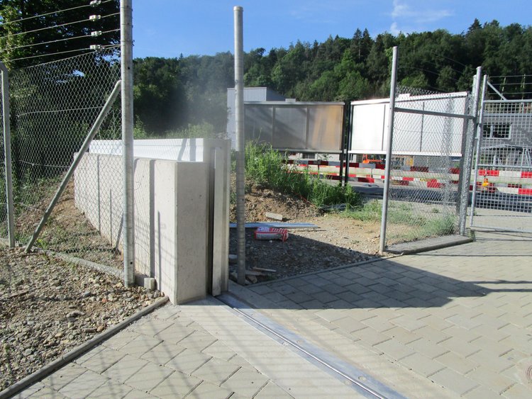 Spezialschiebetor